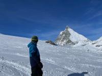 Ömer looks at the Matterhorn from Furggsattel