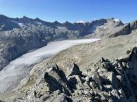 The desperately shrunken Rhonegletscher as seen from the Chli Furkahorn (1)