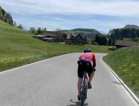Adi riding toward Libingen