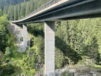 The highway bridge is quite elegantly placed in the landscape (1)
